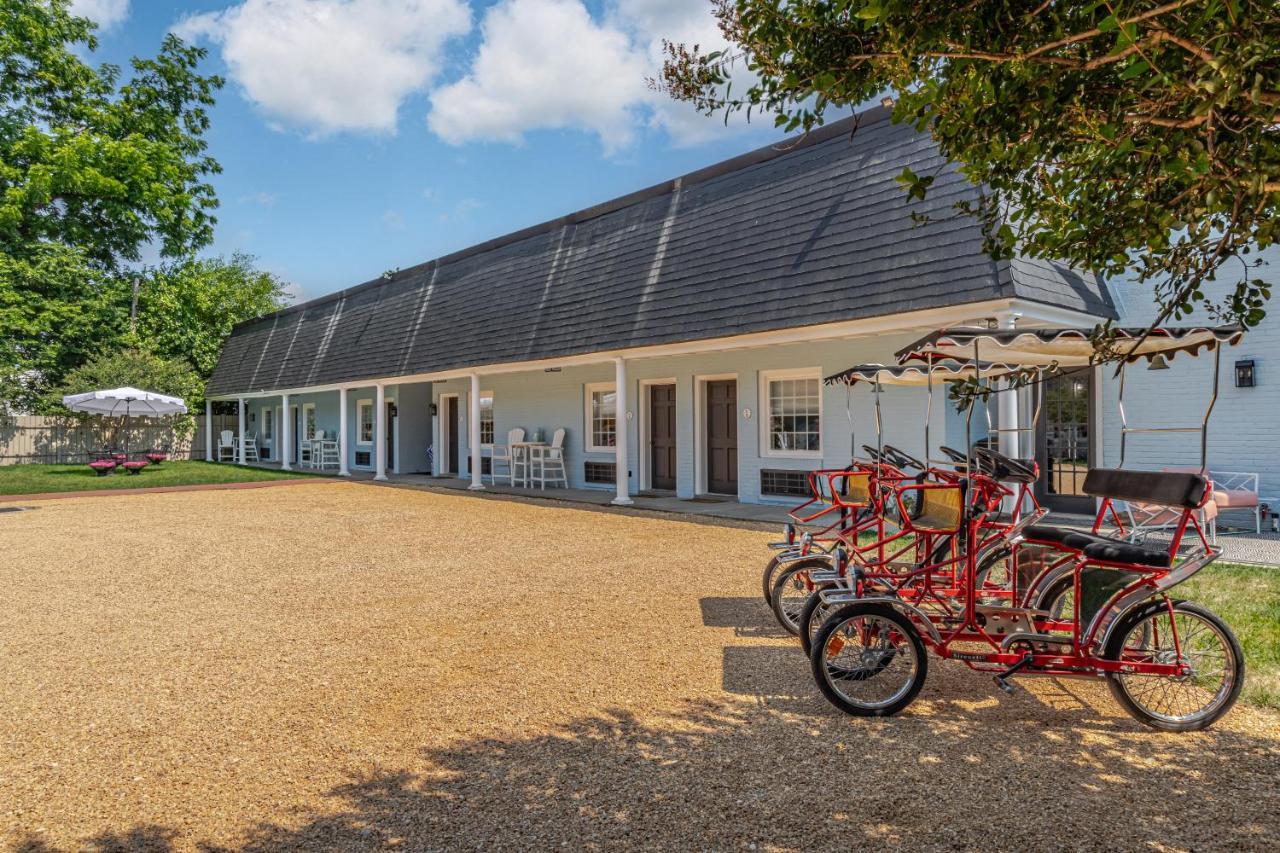 The Chesapeake Inn Urbanna Exterior foto